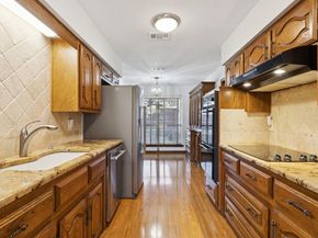 1422  Tierra Calle  , Carrollton Texas 75006