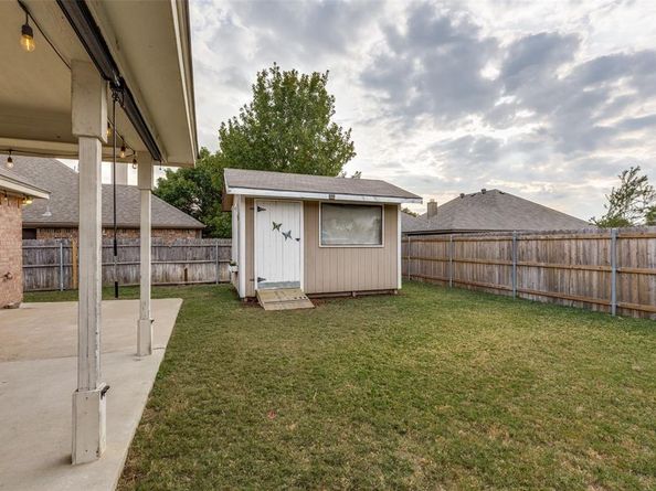 441  Willow Vista Drive , Saginaw Texas 76179