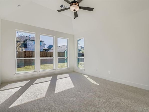 1295  Chestnut Drive , Haslet Texas 76052