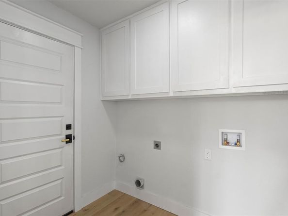 1  Spring Valley Court , Richardson Texas 75081