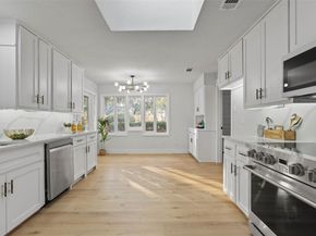 1  Spring Valley Court , Richardson Texas 75081