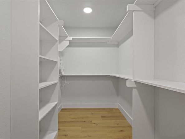 1  Spring Valley Court , Richardson Texas 75081