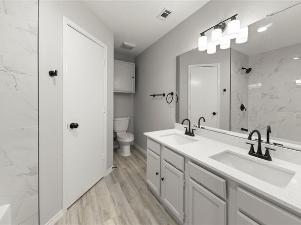 1424  Wheatfield Drive , Mesquite Texas 75149