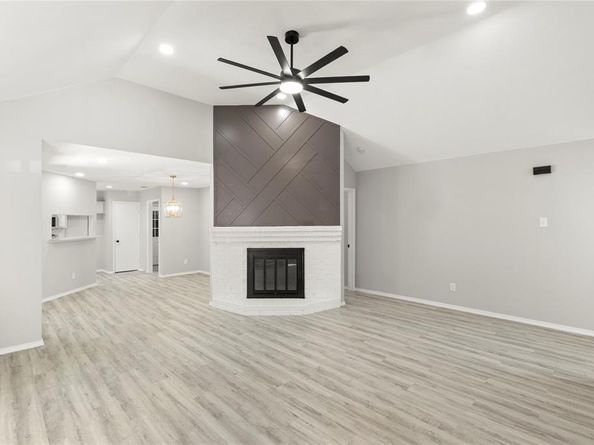 1424  Wheatfield Drive , Mesquite Texas 75149