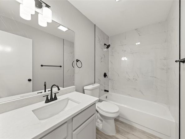 1424  Wheatfield Drive , Mesquite Texas 75149