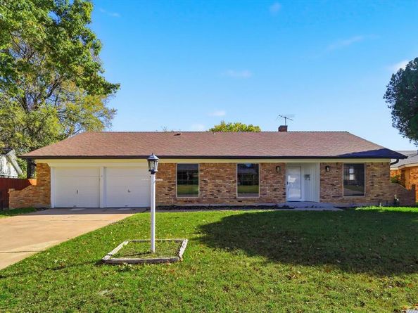 1208  Birch Street , Hurst Texas 76053