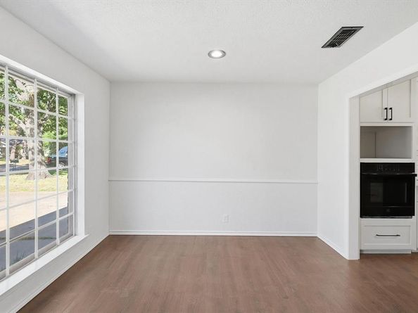 1208  Birch Street , Hurst Texas 76053