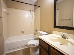 2701  Fountainview Drive , Corinth Texas 76210