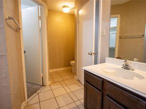 2701  Fountainview Drive , Corinth Texas 76210