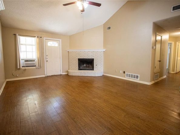 2701  Fountainview Drive , Corinth Texas 76210