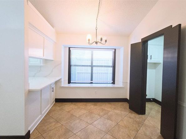 1933  Oakbluff Drive , Carrollton Texas 75007