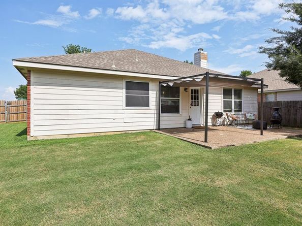3533  Hermalinda Drive , Denton Texas 76207