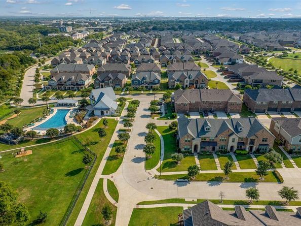 2618  Dodson Street , Garland Texas 75042