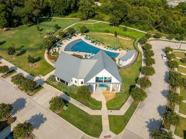 2618  Dodson Street , Garland Texas 75042