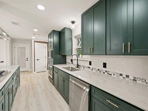 6211  Symphony Lane , Dallas Texas 75227