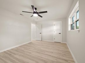 6211  Symphony Lane , Dallas Texas 75227
