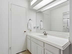 4704  Three River Court , Fort Worth Texas 76103