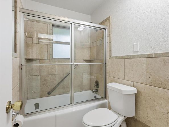 4704  Three River Court , Fort Worth Texas 76103