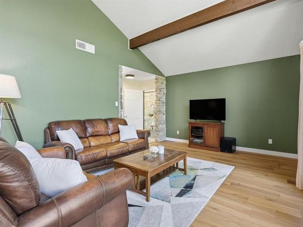 4704  Three River Court , Fort Worth Texas 76103