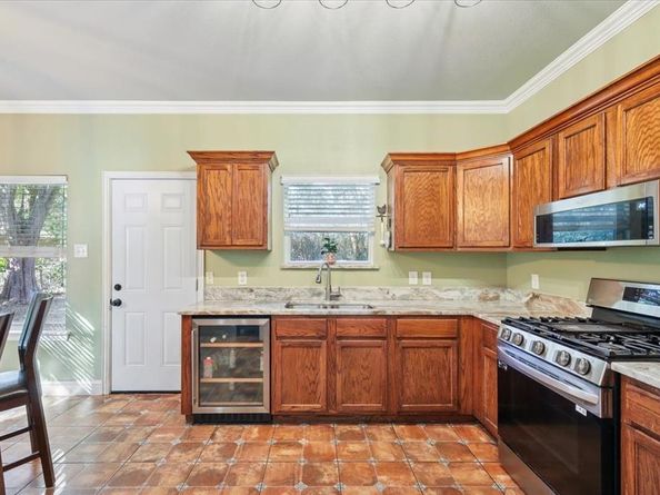 9917  Oakwood Drive , Dallas Texas 75217