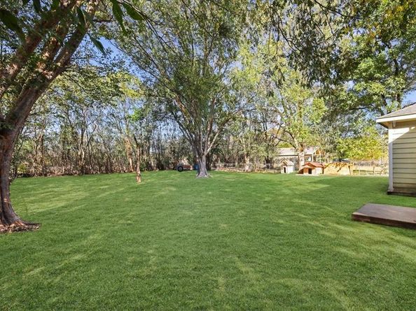 9917  Oakwood Drive , Dallas Texas 75217