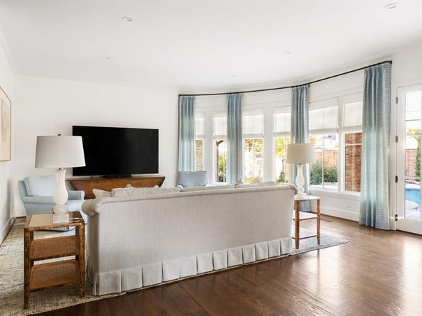 7130  Brookcove Lane , Dallas Texas 75214