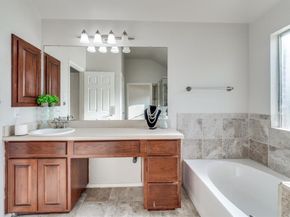 204  Pembrook Street , Lake Dallas Texas 75065