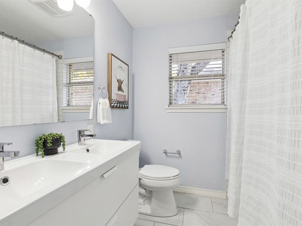 10021  Lanshire Drive , Dallas Texas 75238