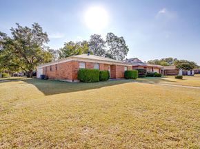 501  Allencrest Drive , White Settlement Texas 76108