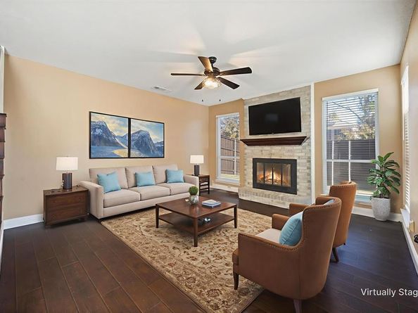 2824  Clearmeadow Drive , Mesquite Texas 75181