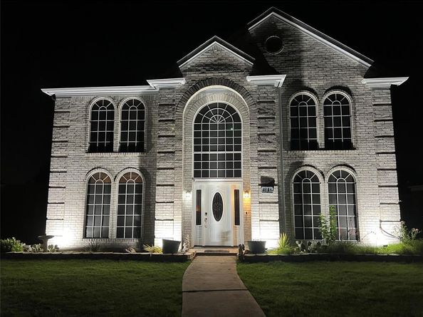 2824  Clearmeadow Drive , Mesquite Texas 75181