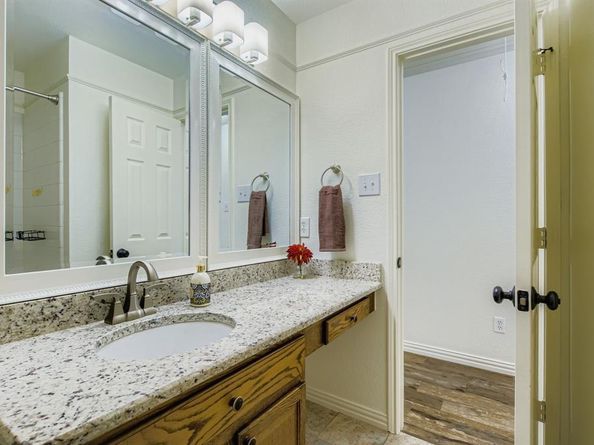 12407  Hawk Creek Drive , Frisco Texas 75033