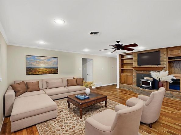 1505  Cedar Ridge Terrace , Euless Texas 76039