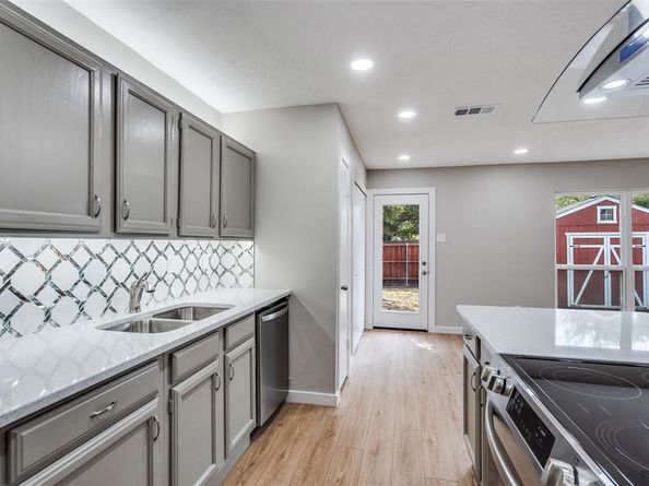 516  Ridgemont Drive , Allen Texas 75002