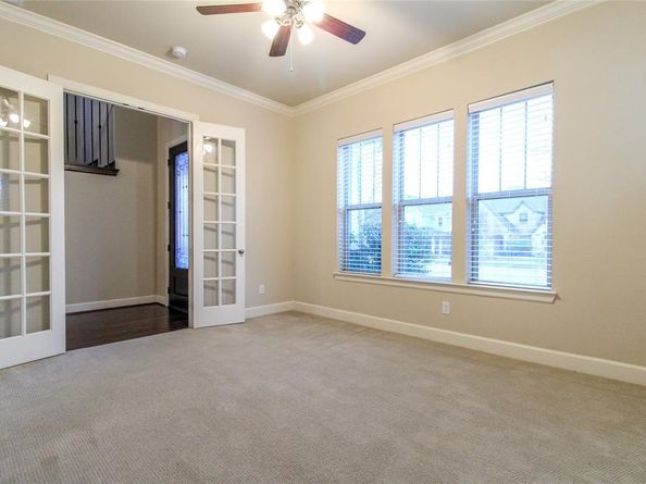 1009  Peacock Boulevard , Carrollton Texas 75007