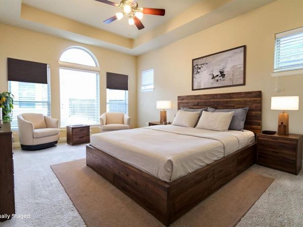 1009  Peacock Boulevard , Carrollton Texas 75007