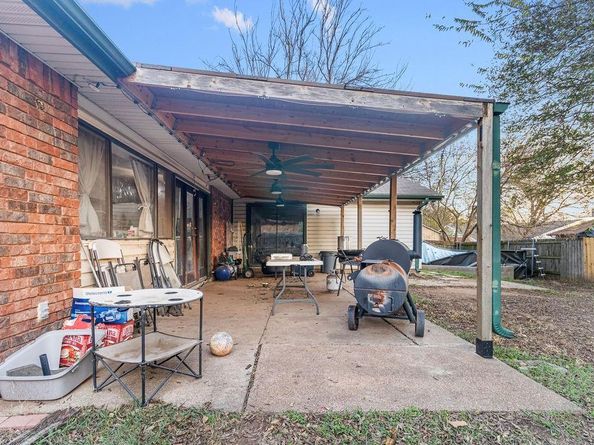 1405  Whittenburg Drive , Fort Worth Texas 76134