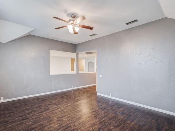 1036  Cottonbelt Drive , Saginaw Texas 76131