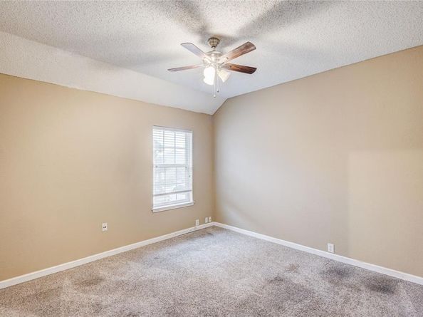 1036  Cottonbelt Drive , Saginaw Texas 76131