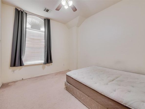 7916  Nighthawk Trail , Arlington Texas 76002