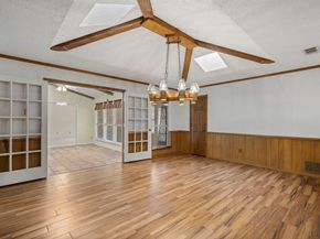 6415  Barkwood Lane , Dallas Texas 75248