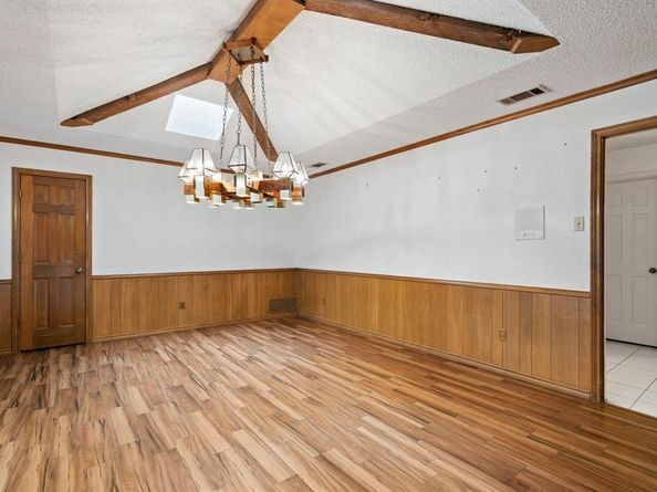 6415  Barkwood Lane , Dallas Texas 75248