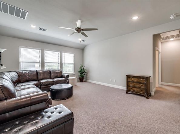 9767  Maple Hill Lane , Frisco Texas 75035