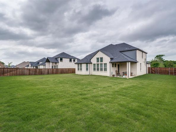 9767  Maple Hill Lane , Frisco Texas 75035