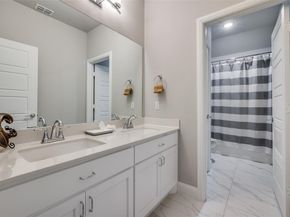 9767  Maple Hill Lane , Frisco Texas 75035