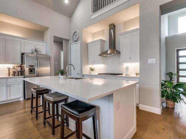 9767  Maple Hill Lane , Frisco Texas 75035