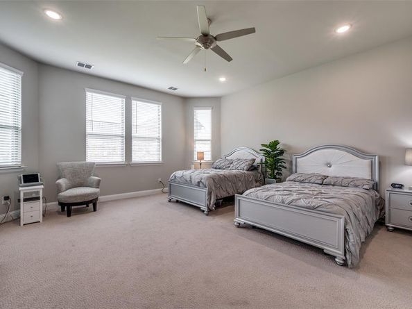 9767  Maple Hill Lane , Frisco Texas 75035