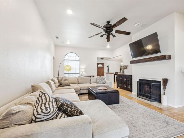 3010  Presidio Circle , Carrollton Texas 75007