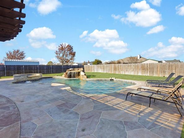 117  Dustin Drive , Fate Texas 75189