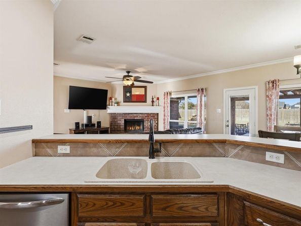 117  Dustin Drive , Fate Texas 75189